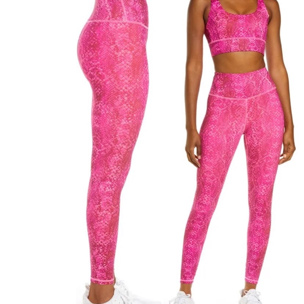 IVL Collective Women's Pink Snakeskin Leggings Size 10 NWOT